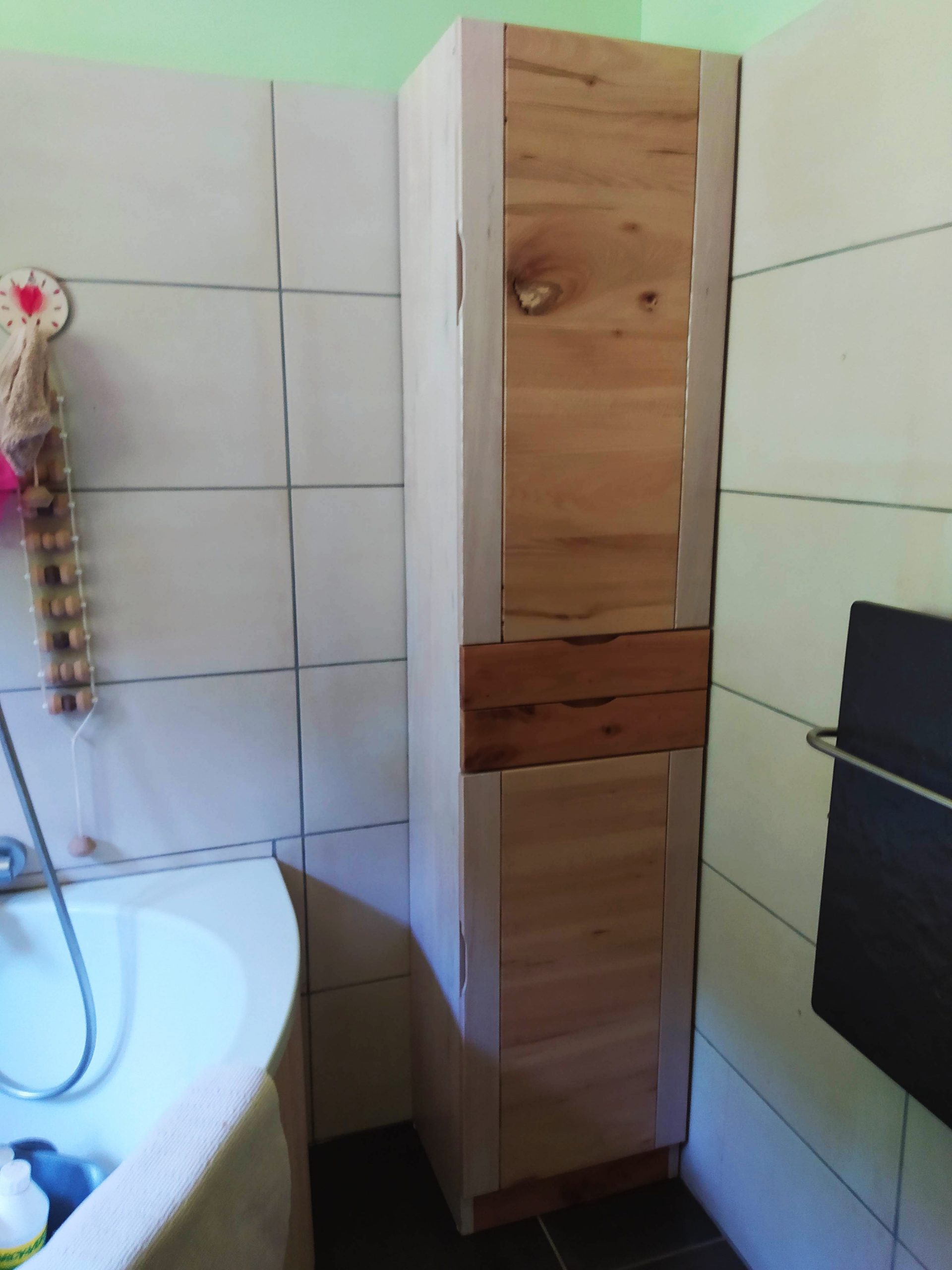 ARMOIRE DE SALLE DE BAIN